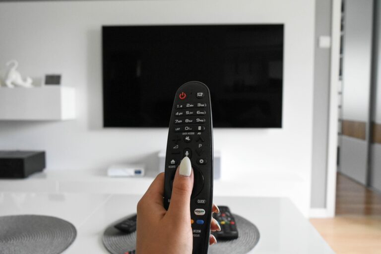 tv-set-4308537_1920