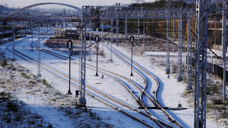 railway-8411524_1920