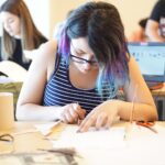 Vysoké školy v regionech s nízkou mírou vysokoškoláků navýší počet studentů