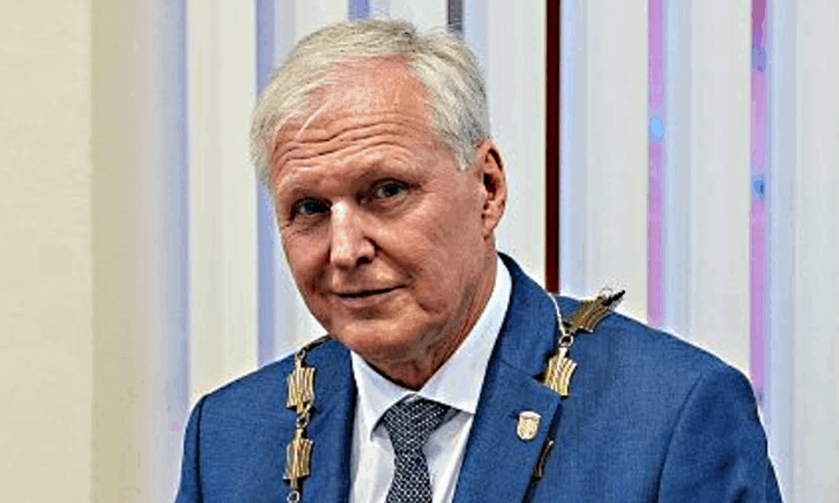 Chomutovská krize pokračuje, radní odmítli výzvu k rezignaci a Babiše ignorovali