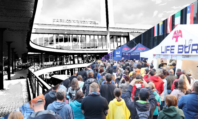 Festivaloví hosté poukazují na zanedbané město. Kulhánek (STAN) jako symbol úpadku, který zadlužil město i kraj