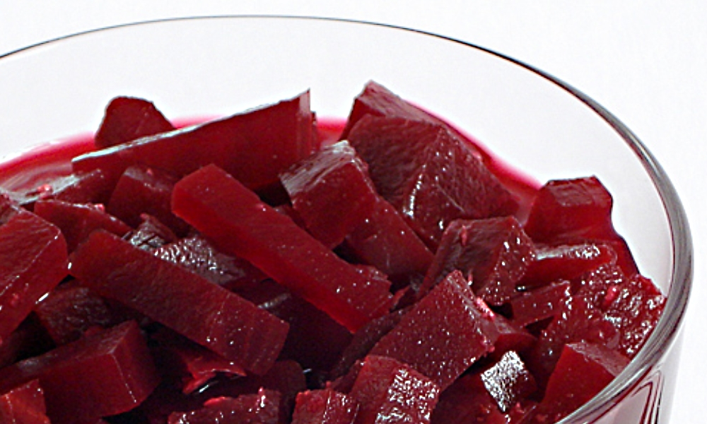 Domácí červená řepa s křenem, zdravá zásoba na zimu - NLISTY.cz