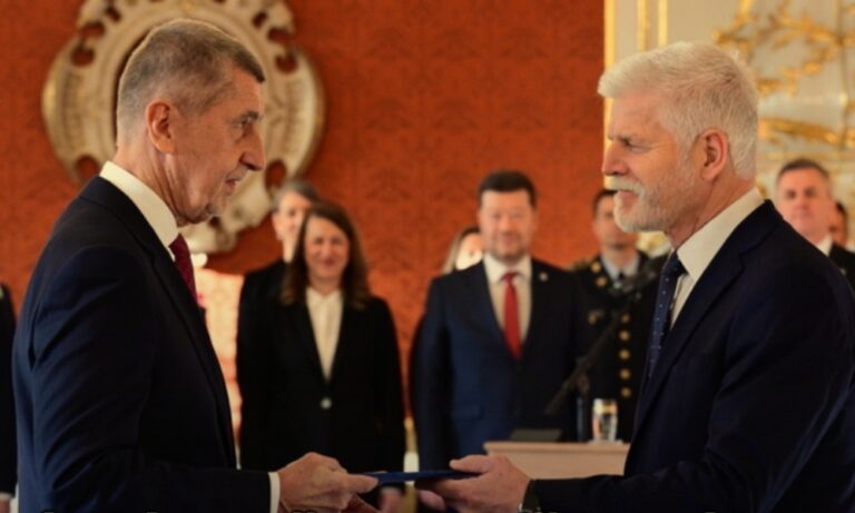 Pavel jmenuje vládu Andreje Babiše. Premiér předal seznam kandidátů na ministry