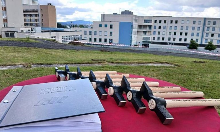FN Plzeň zahájila výstavbu nového chirurgického pavilonu za více než 4 miliardy korun